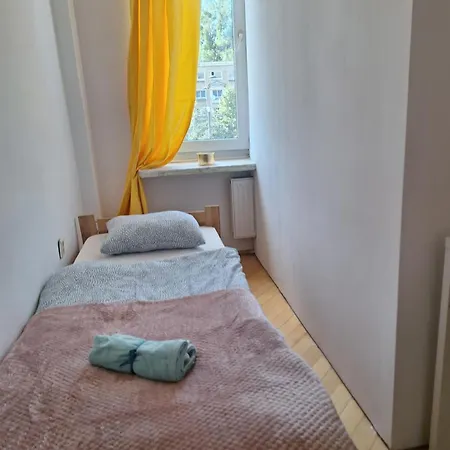 Regem Aleja Solidarnosci Varšava